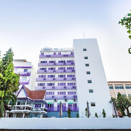 Hotel Zing Pattaya Extérieur photo